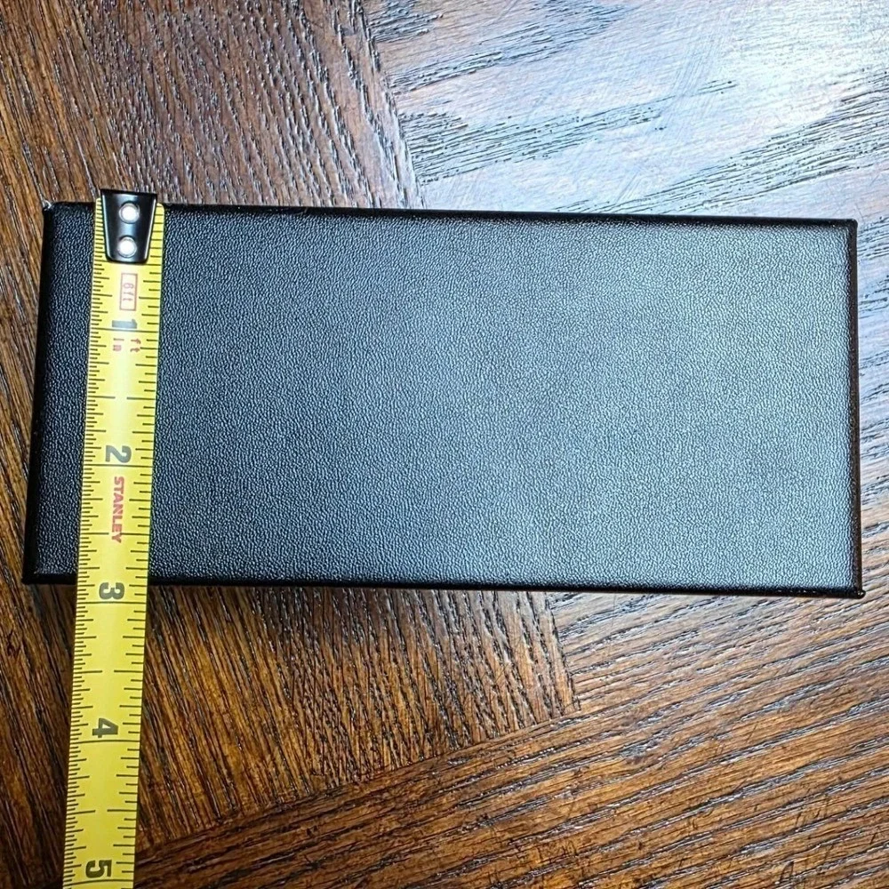 Hugo Boss Sunglasses Case Unisex OS Black Excellent Hard Shell Debossed Logo